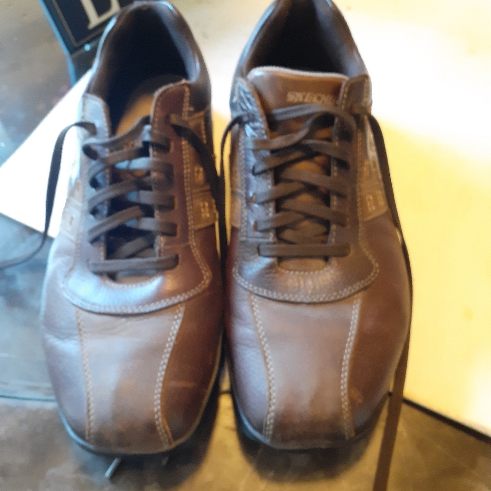 Skechers  shoe